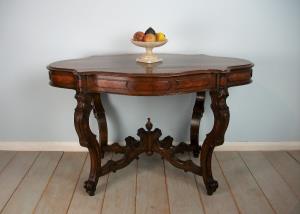 A very Fine 19th Century Italian Walnut Occasional Centre Table
